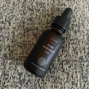True Botanicals Clear Pure Radiance Oil